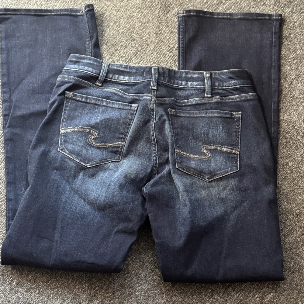 Silver Jeans Suki Slim Boots Cut